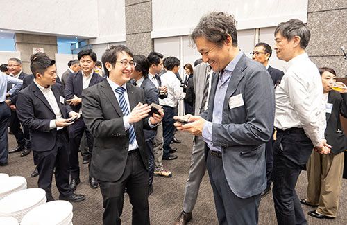 懇親会終盤に舌好調